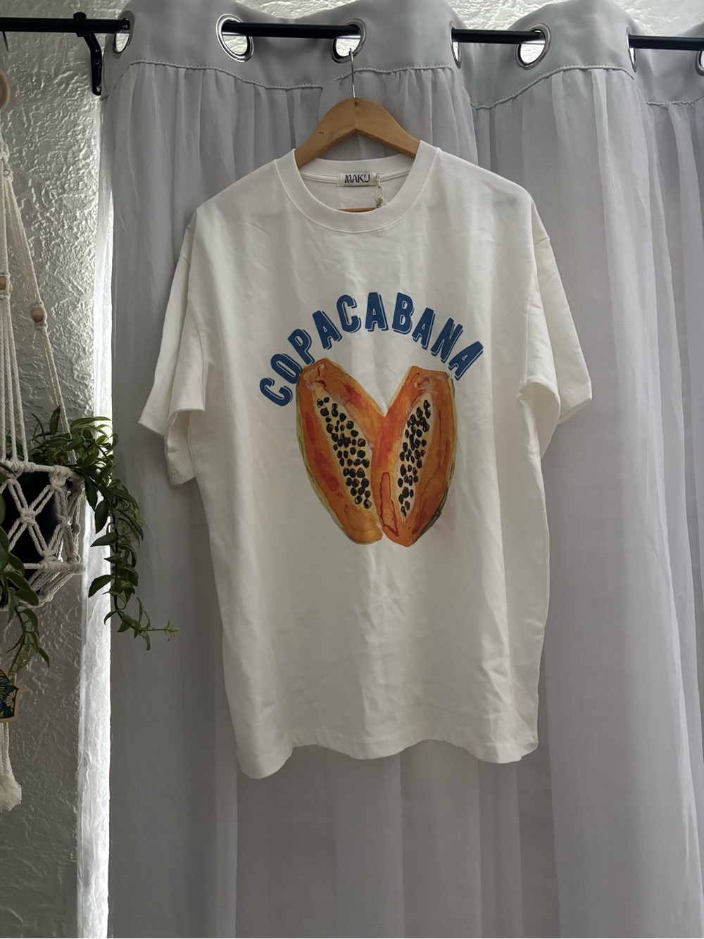Maku the Label White Papaya Graphic Tee NWT